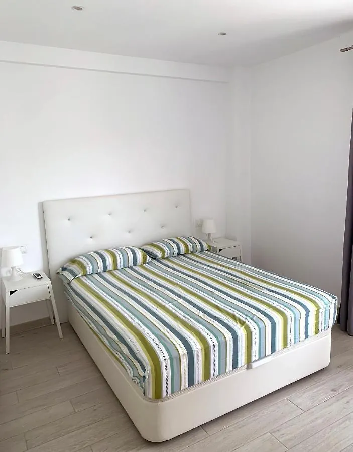 Daire Entre El Verde Y El Azul Fuengirola İspanya